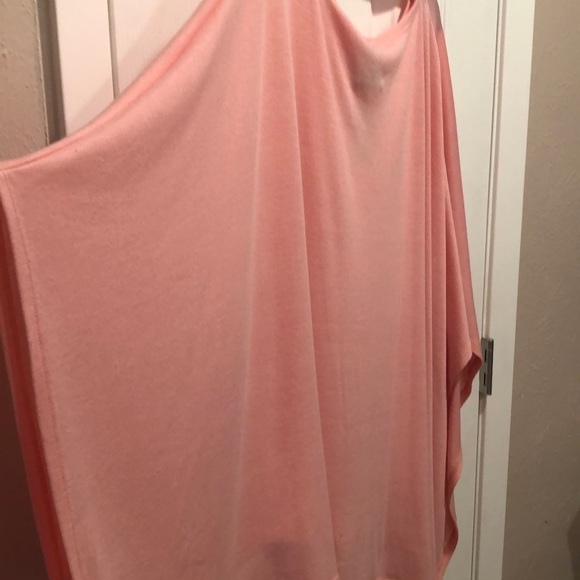 Scandalicious pancho style wrap - Picture 5 of 5